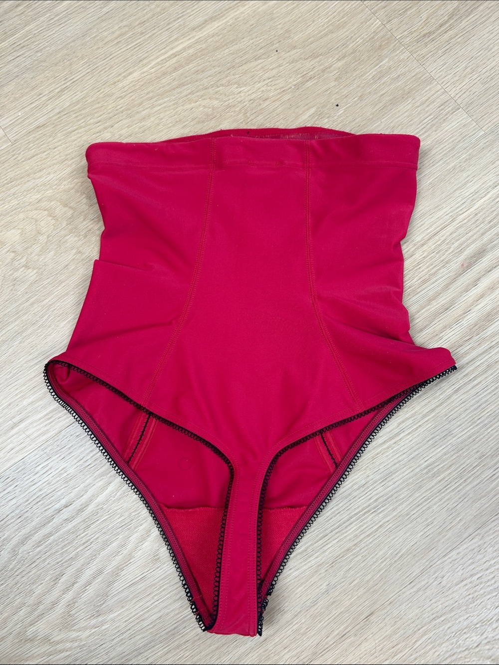 Wolford High Waisted Control Shaper Thong Panty 8 - Picture 3 of 3
